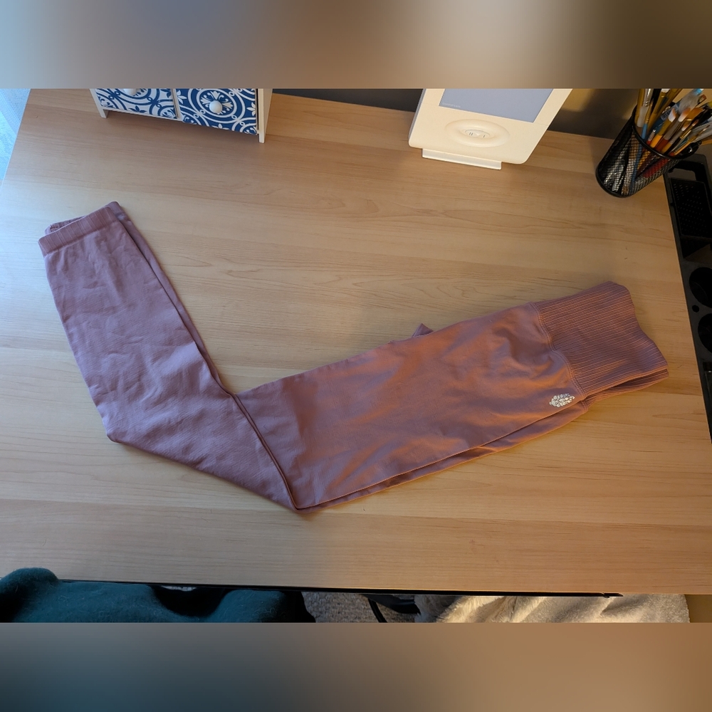 FP Movement by Free People Good Karma Dark Pink Leggings